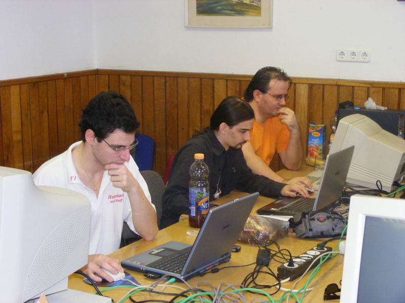 Ha vissza akarsz ugrani a
kisképekhez, kattints ide!