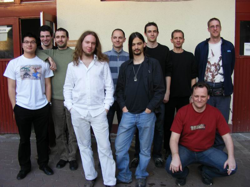 Ha vissza akarsz ugrani a
kisképekhez, kattints ide!