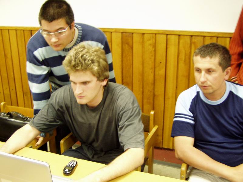 Ha vissza akarsz ugrani a
kisképekhez, kattints ide!