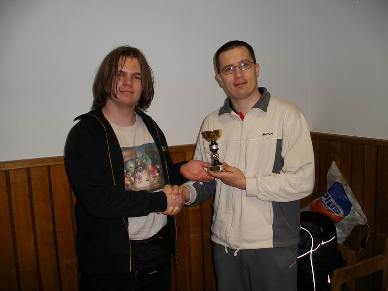 Ha vissza akarsz ugrani a
kisképekhez, kattints ide!