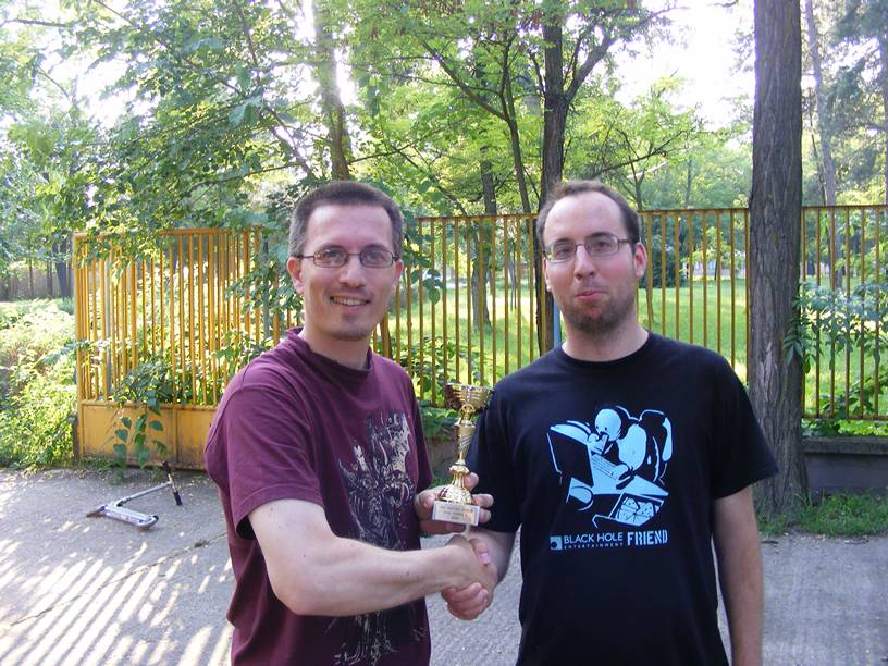 Ha vissza akarsz ugrani a
kisképekhez, kattints ide!